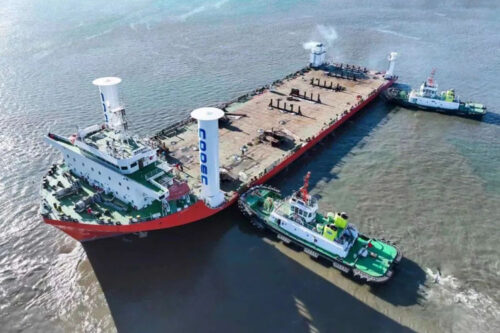 China's first independently developed rotor ship sail was put into use