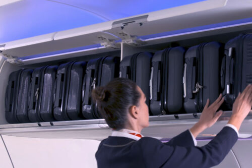 Lufthansa is first to retrofit its A320 with Airspace L Bins from EFW