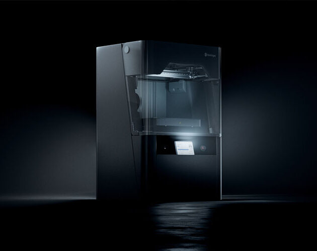 Markforged introduces FX10, the most versatile tool designed for the factory floor