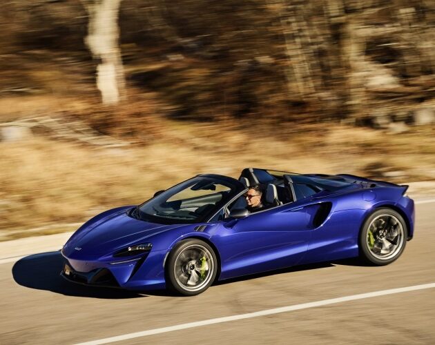 Nouvelle McLaren Artura Spider : une supercar « toit plume »